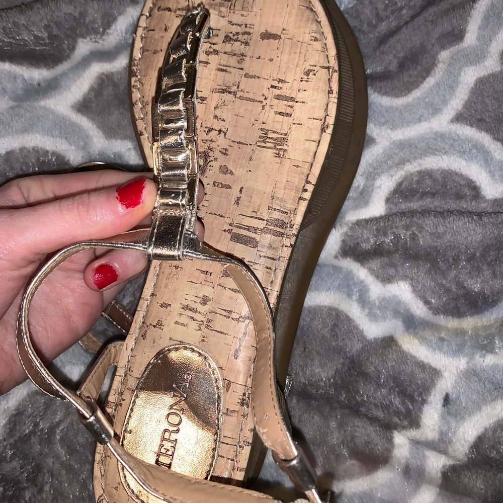 Sandals - Picture 2 of 3